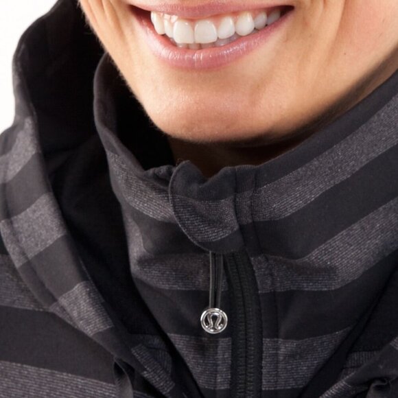 LULULEMON Stride Jacket Black Grey Micro Macro Stripe Women's Size 8 - Picture 5 of 16